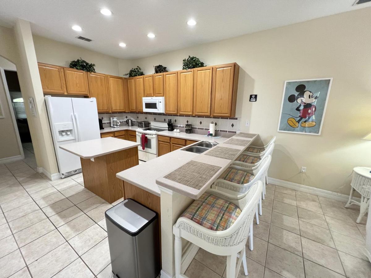 Mickeys Corner - Fantastic 5Br With Large Private Garden Pool Hot Tub Game Room Gas Bbq 2 Miles To Disney 올랜도 외부 사진